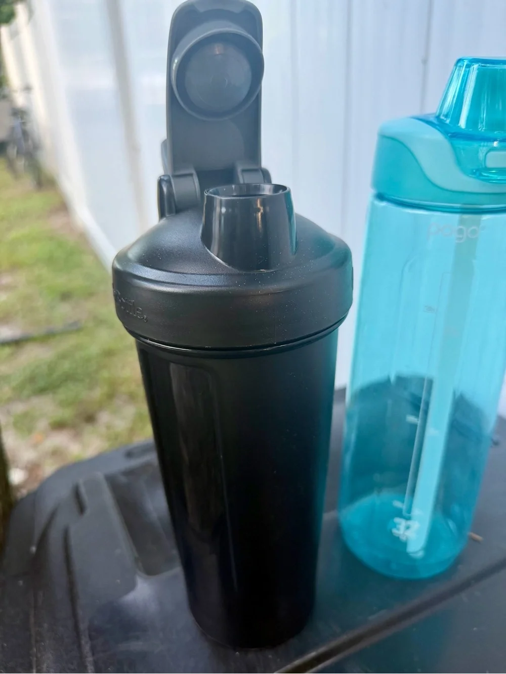 Classic Shaker - Black